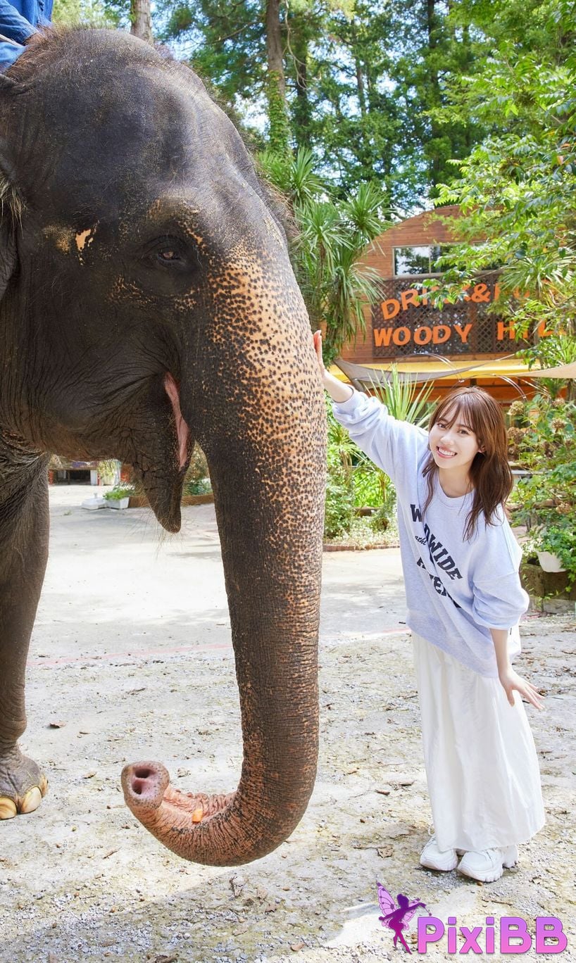 Japanese Idol Sayuri Date photo collection always My Girl PHOTO BOOK PixiBB.COM 036