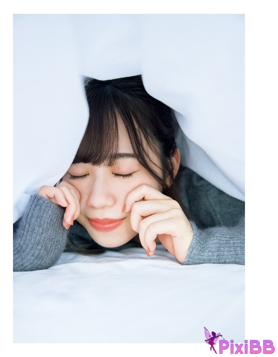 Japanese Idol Sayuri Date 1st photo collection Footprints PixiBB.COM 043