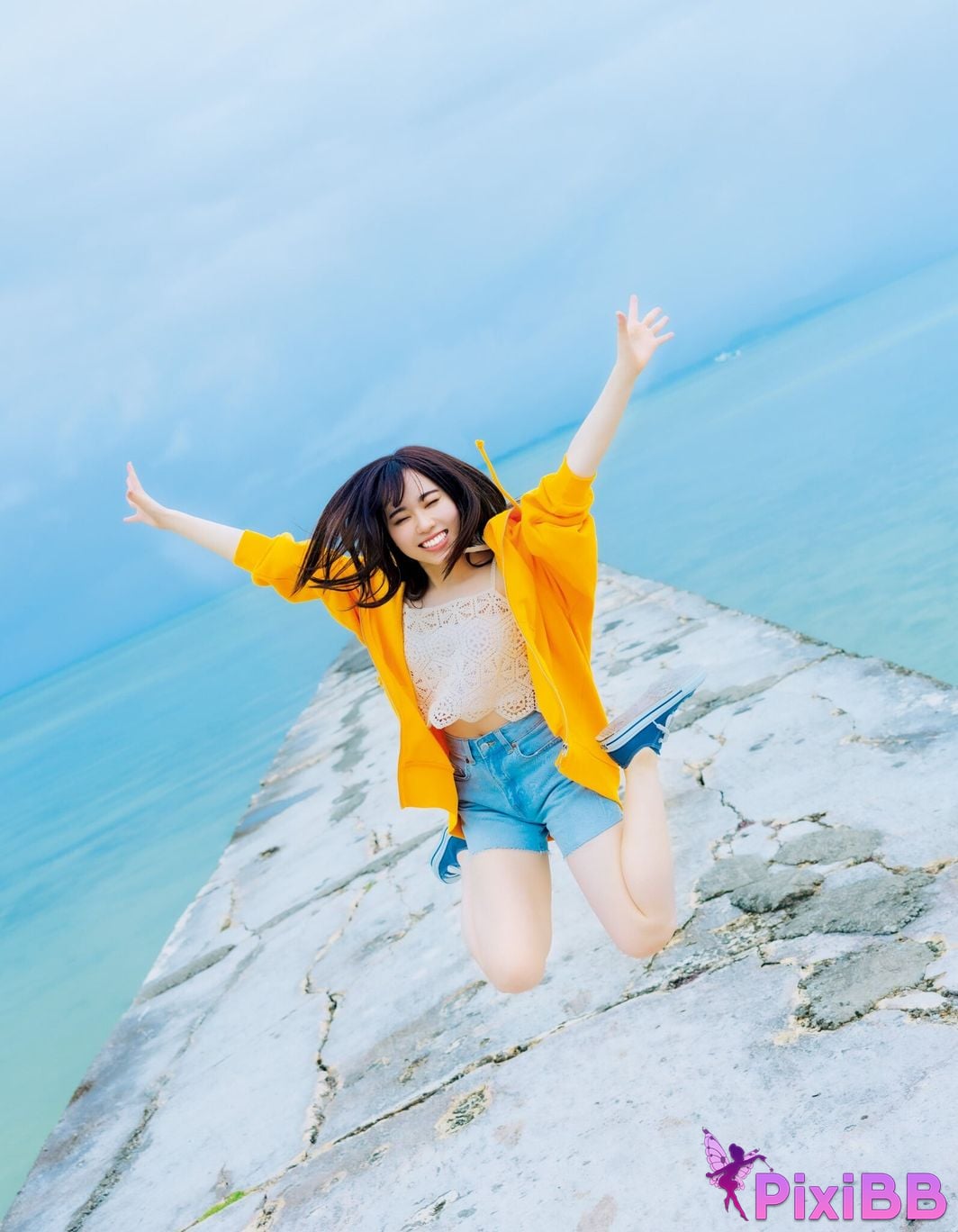 Japanese Idol Sayuri Date 1st photo collection Footprints PixiBB.COM 066