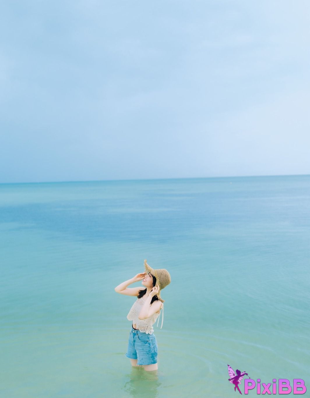 Japanese Idol Sayuri Date 1st photo collection Footprints PixiBB.COM 069