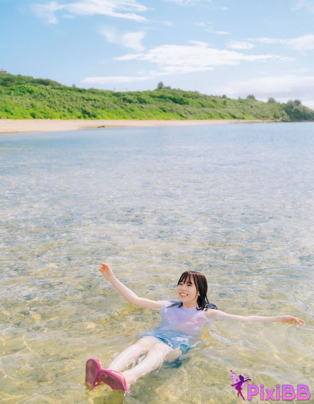 Japanese Idol Sayuri Date 1st photo collection Footprints PixiBB.COM 083