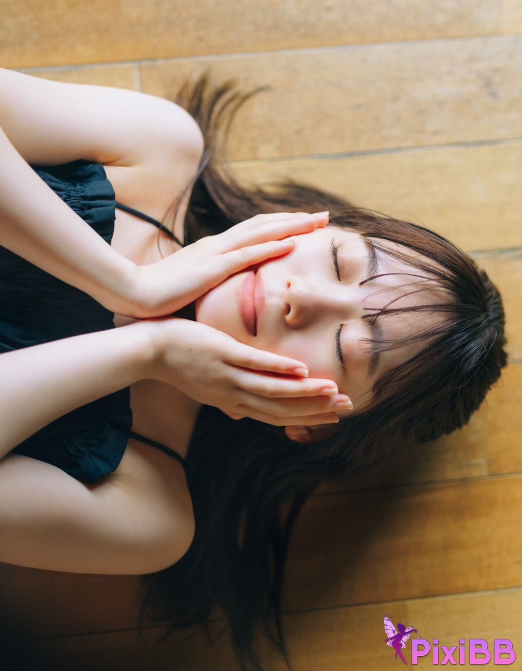 Japanese Idol Sayuri Date 1st photo collection Footprints PixiBB.COM 093