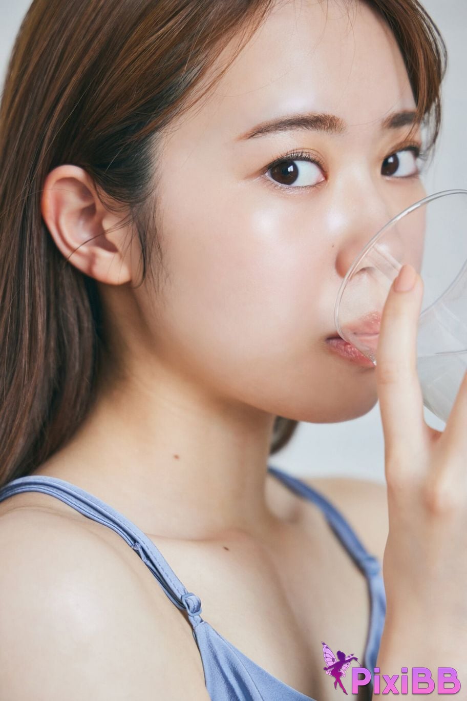 Japanese Idol Sayuri Date WHITE graph digital photo book PixiBB.COM 030