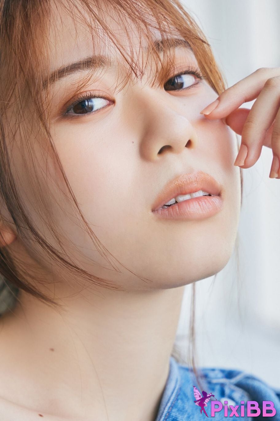 Japanese Idol Sayuri Date WHITE graph digital photo book PixiBB.COM 042