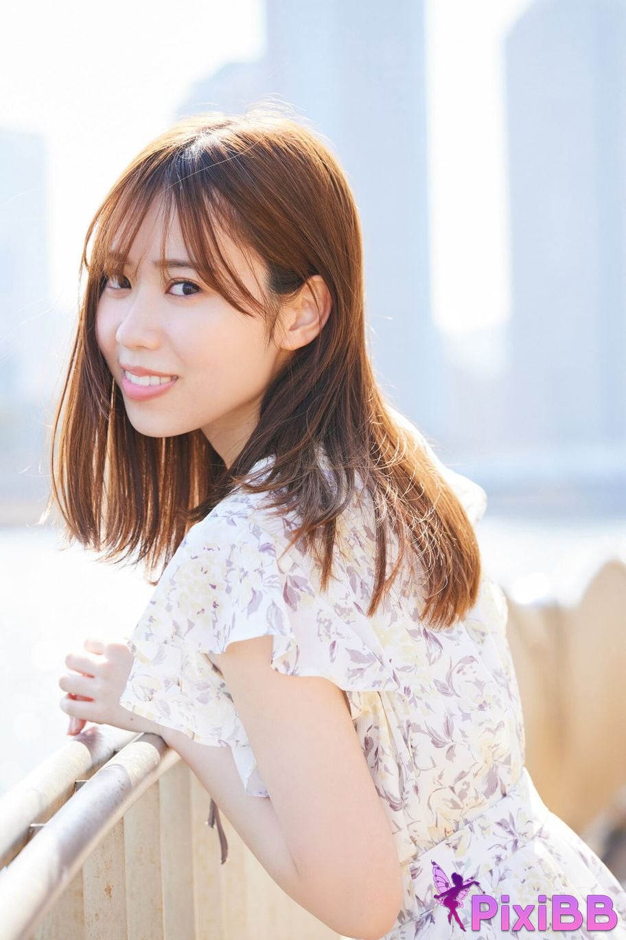 Japanese Idol Sayuri Date WHITE graph digital photo book PixiBB.COM 058