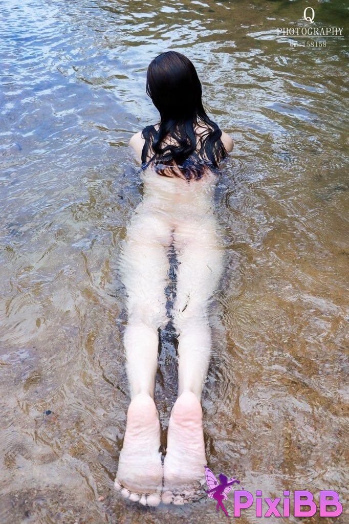 heart stealing cat vivi sister The best royal sisters outdoor seduction private shots in multiple scenes PixiBB.COM 119