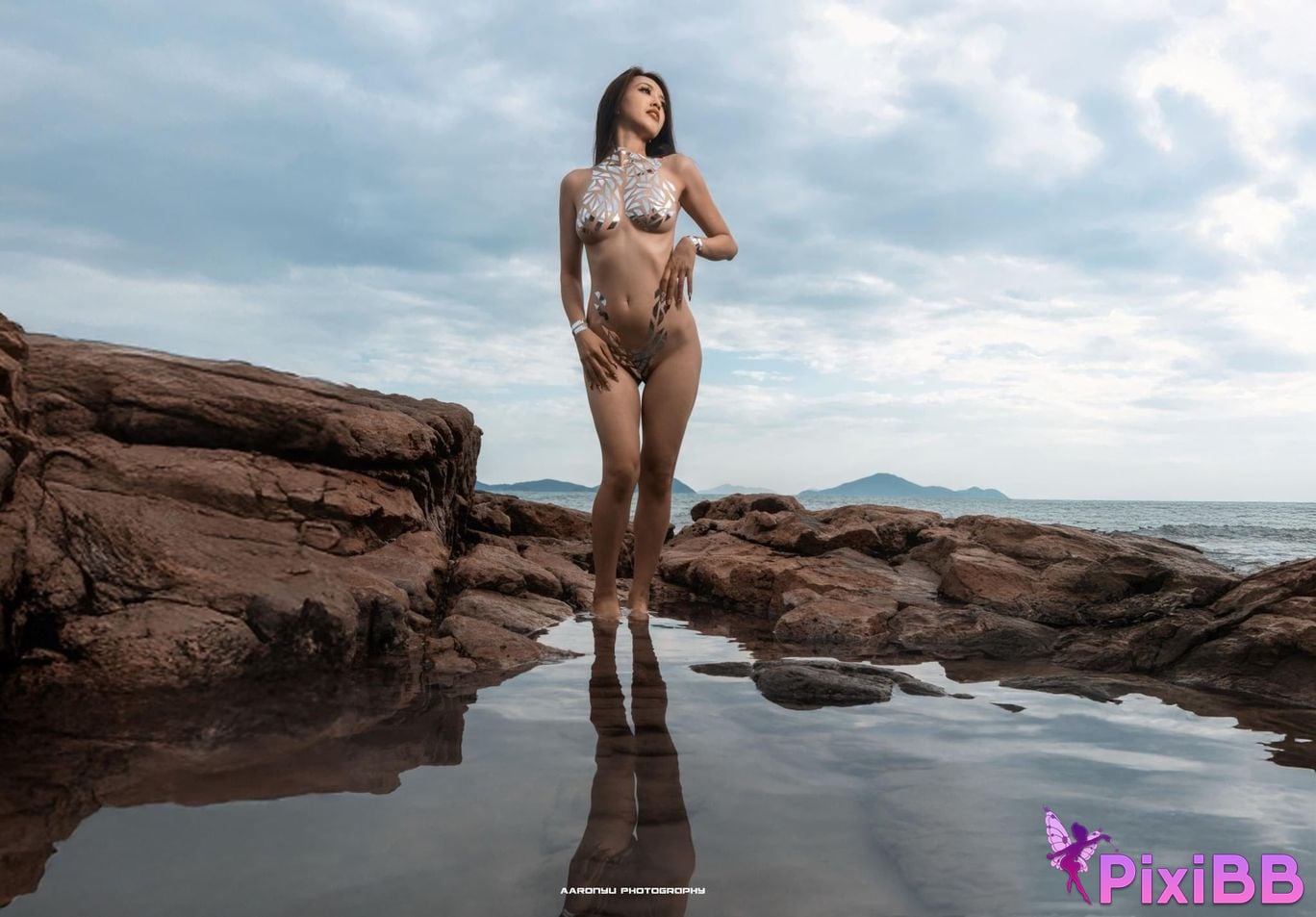 heart stealing cat vivi sister The best royal sisters outdoor seduction private shots in multiple scenes PixiBB.COM 207