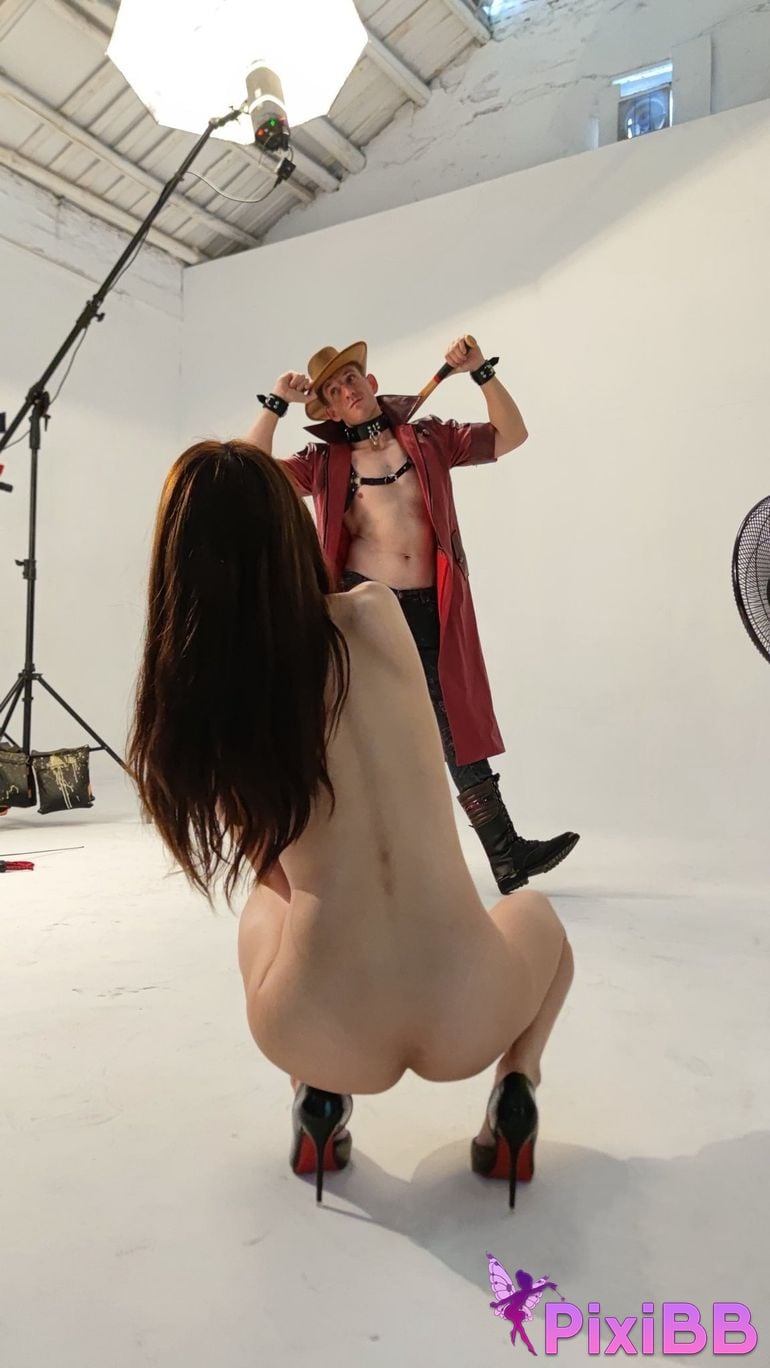 heart stealing cat vivi sister The best royal sisters outdoor seduction private shots in multiple scenes PixiBB.COM 468