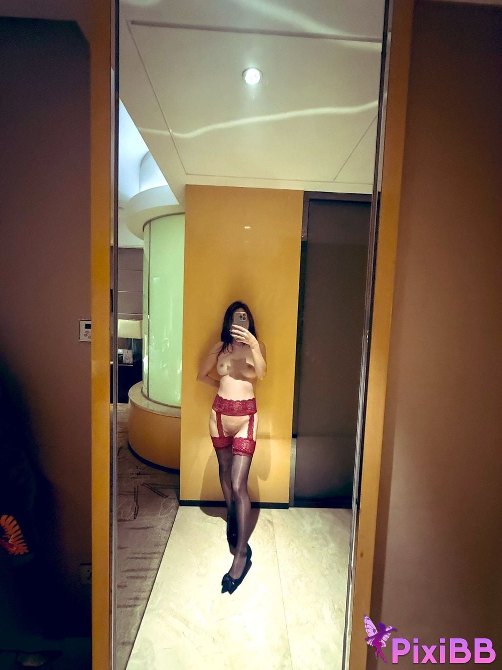 heart stealing cat vivi sister The best royal sisters outdoor seduction private shots in multiple scenes PixiBB.COM 533