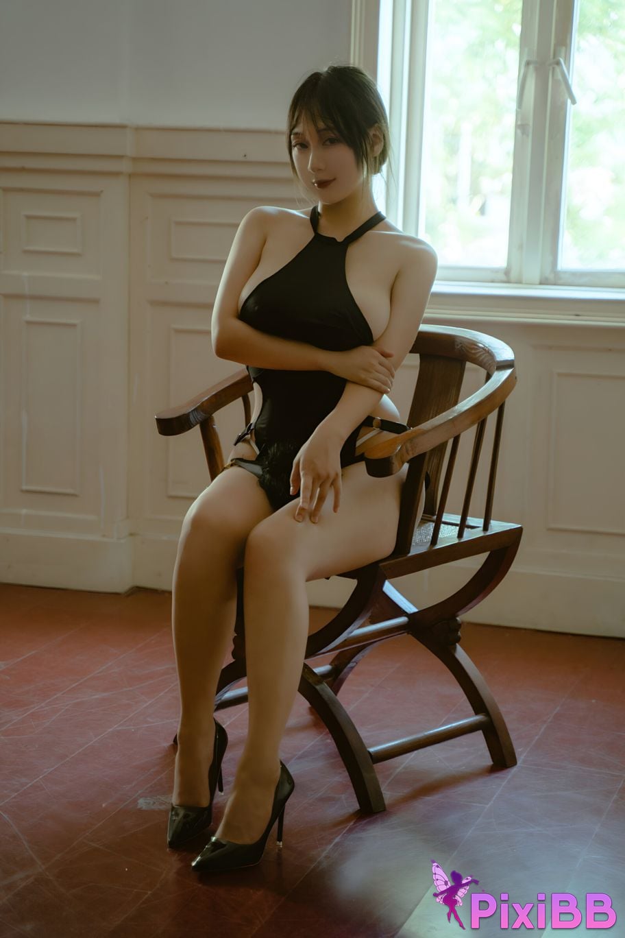 Cosplay Qian Anan Raised Black Pearl PixiBB.COM 036