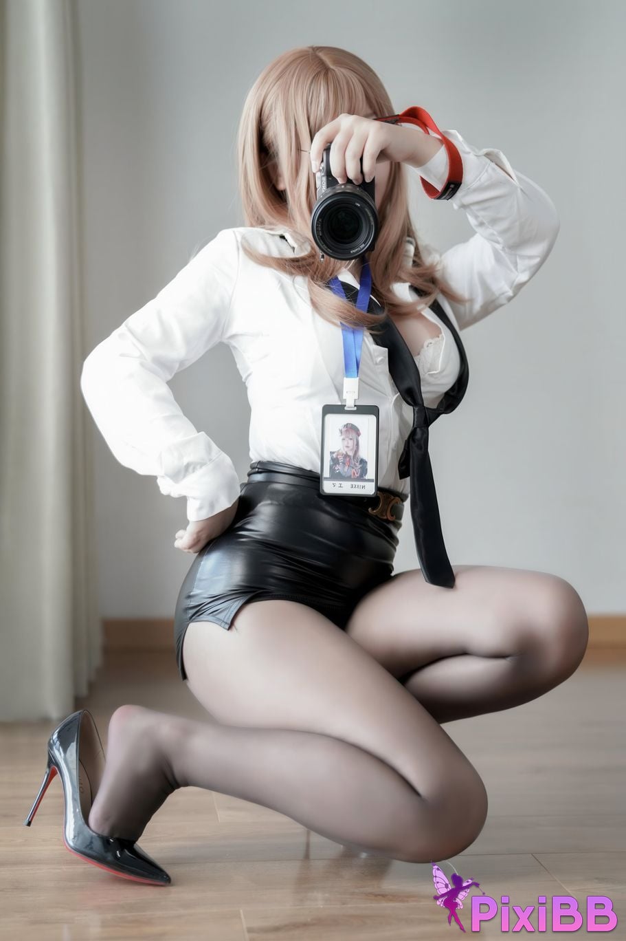 Cosplayer Half half son Nikke goddess of victory Emma Secretary PixiBB.COM 055