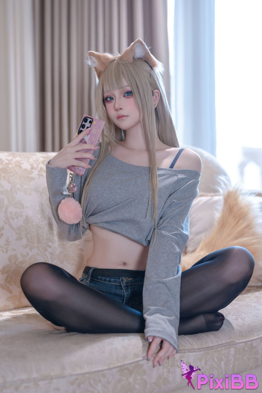 Cosplayer Island fish T1 PixiBB.COM 015