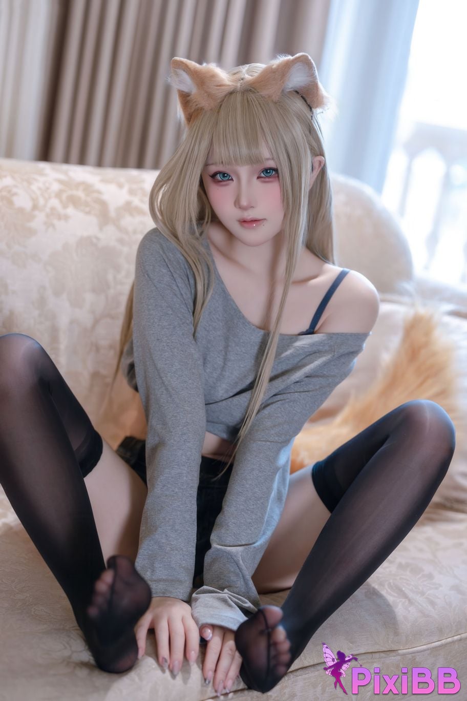 Cosplayer Island fish T1 PixiBB.COM 016