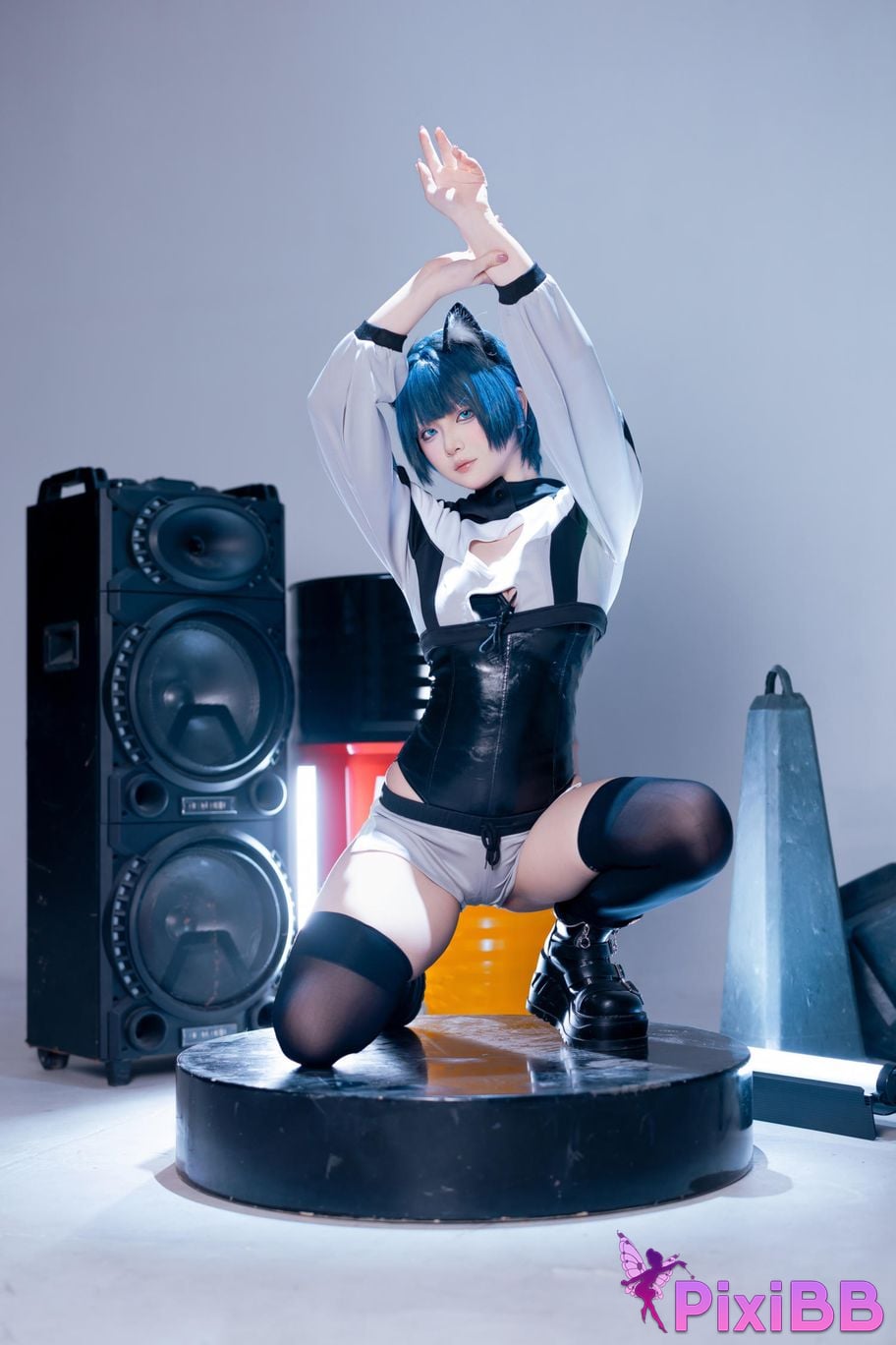 Cosplayer Yuyu Figure PixiBB.COM 006