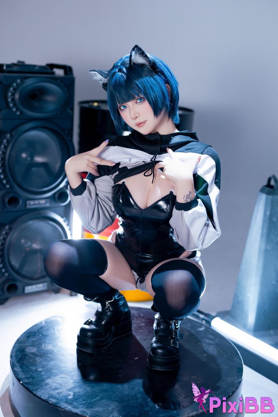 Cosplayer Yuyu Figure PixiBB.COM 026