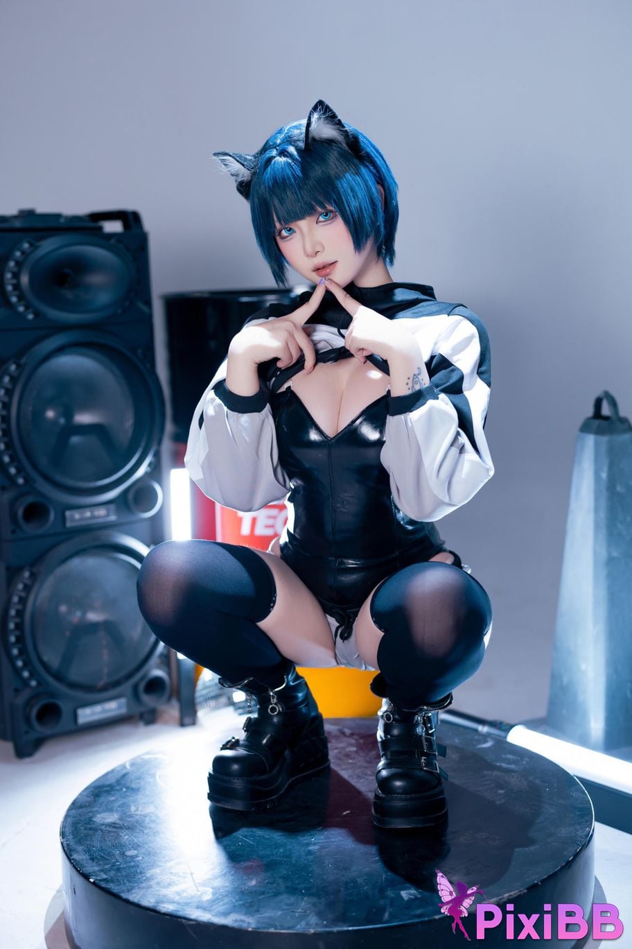 Cosplayer Yuyu Figure PixiBB.COM 031