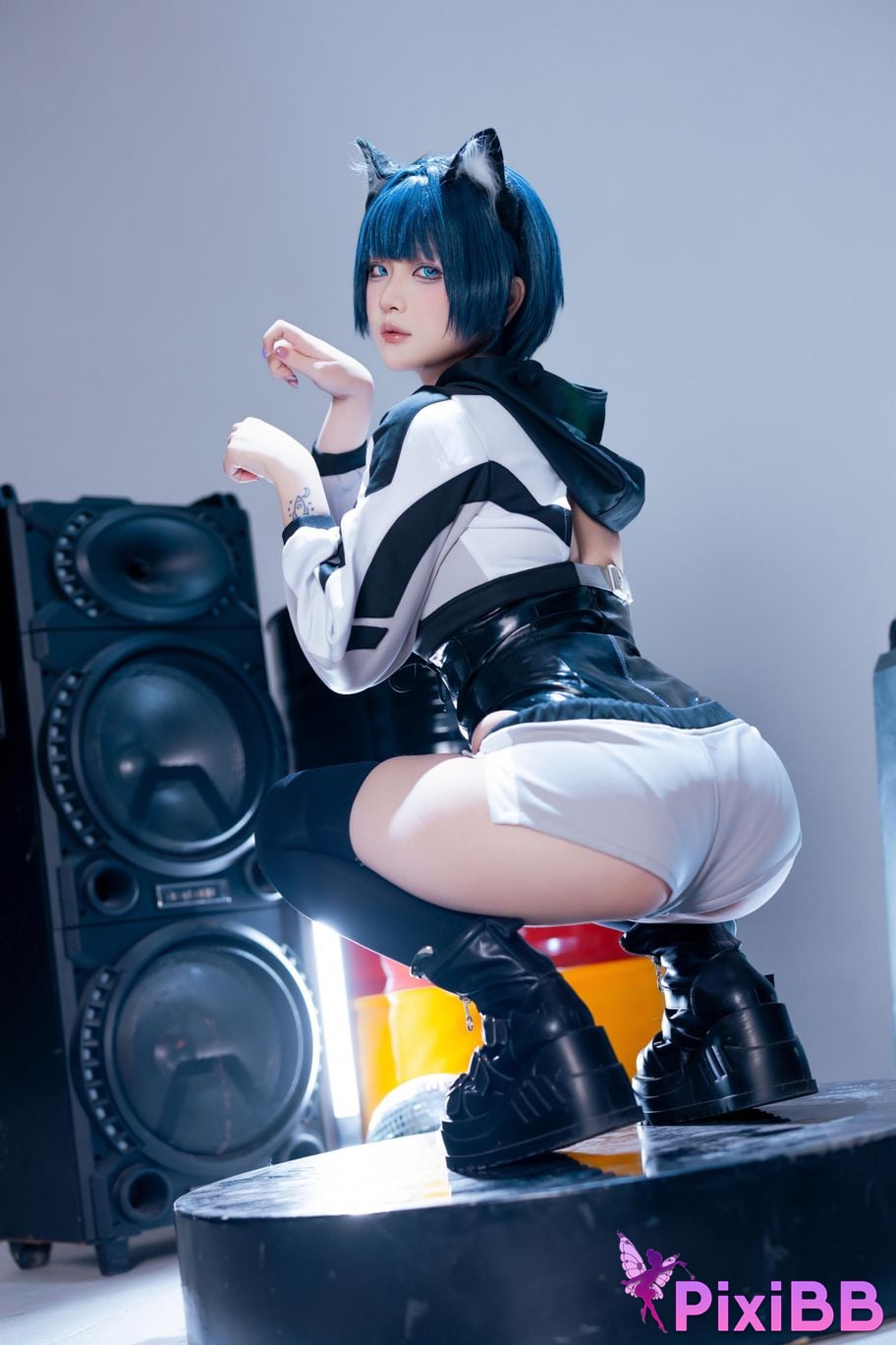 Cosplayer Yuyu Figure PixiBB.COM 034