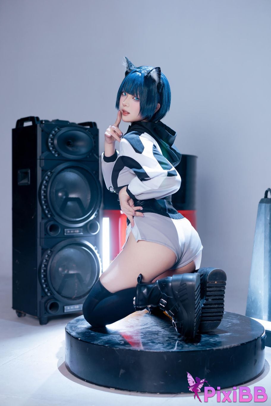 Cosplayer Yuyu Figure PixiBB.COM 038