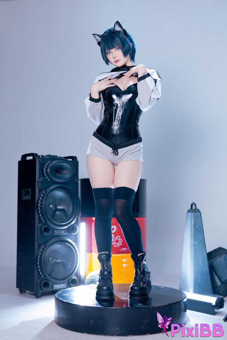 Cosplayer Yuyu Figure PixiBB.COM 039