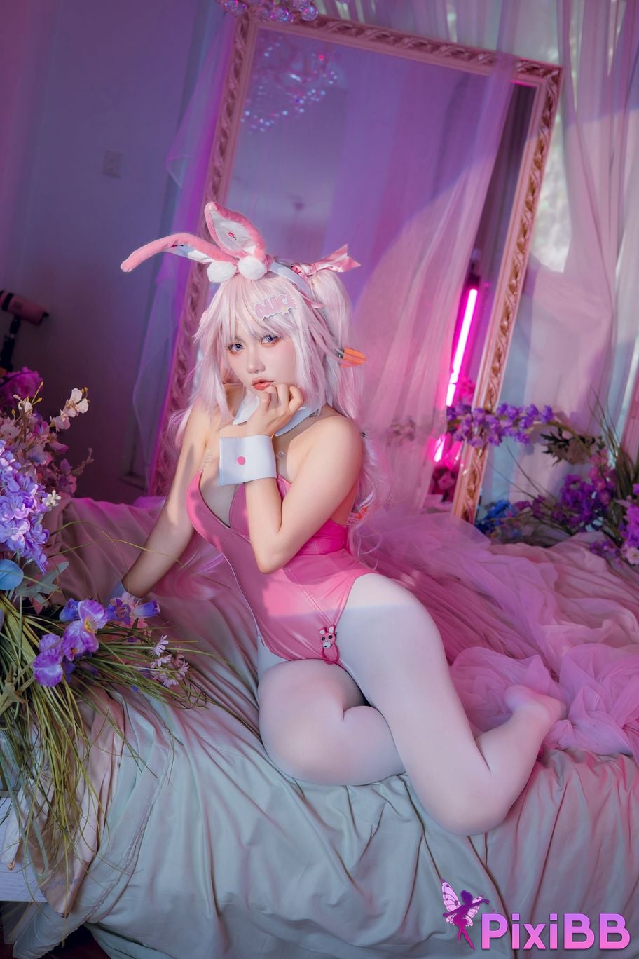 Is Cosplay a Bear Nikke Alice Bunny PixiBB.COM 002