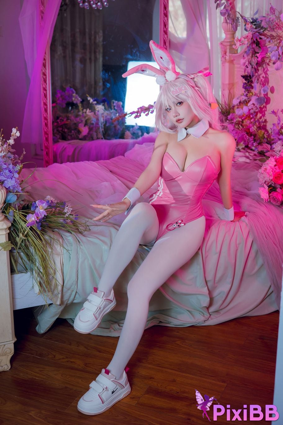 Is Cosplay a Bear Nikke Alice Bunny PixiBB.COM 043