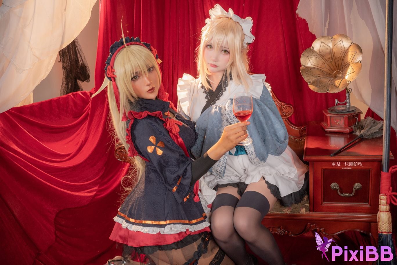 Coser Rongrongzi and Shi yi zhi xiong zai ma PixiBB.COM 005