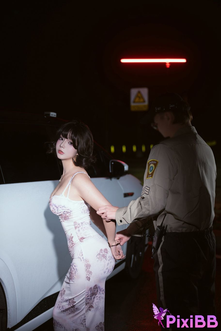 Cosplayer yuuhui Yuhui search warrant PixiBB.COM 001