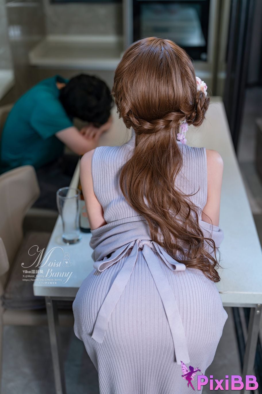 Cosplayer Sticky Dumpling Rabbit 2601 monthly works beside husband PixiBB.COM 037