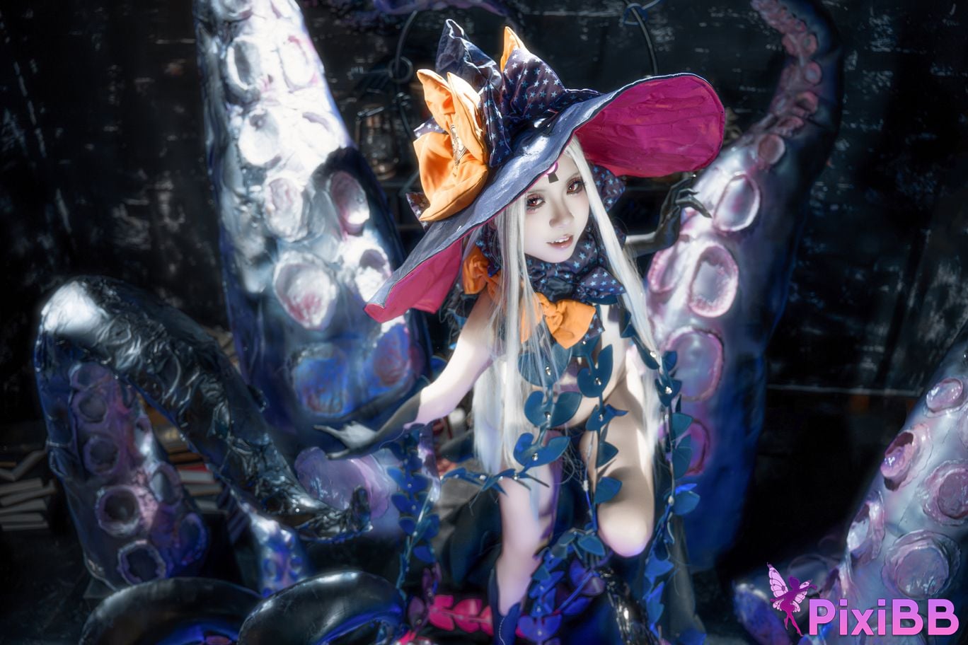 Cosplayer Zhiyue Etsu ko Abby breaks three times Abigail PixiBB.COM 007