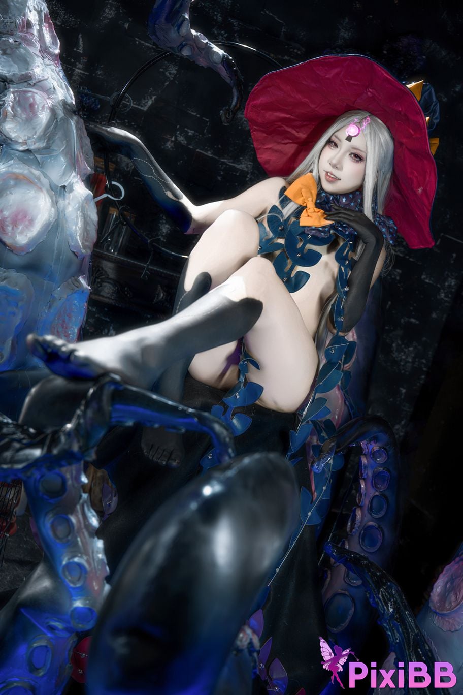 Cosplayer Zhiyue Etsu ko Abby breaks three times Abigail PixiBB.COM 011