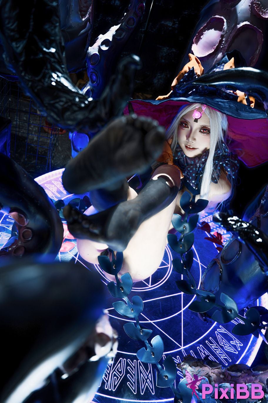 Cosplayer Zhiyue Etsu ko Abby breaks three times Abigail PixiBB.COM 032