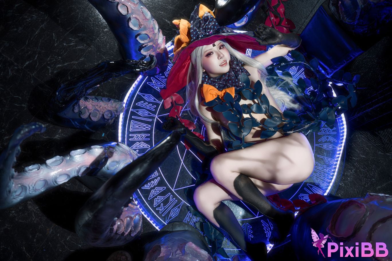 Cosplayer Zhiyue Etsu ko Abby breaks three times Abigail PixiBB.COM 040