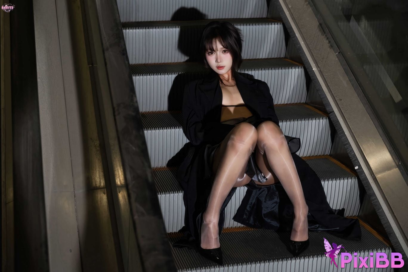 Cosplayer Qiqi be good Midnight encounter PixiBB.COM 066
