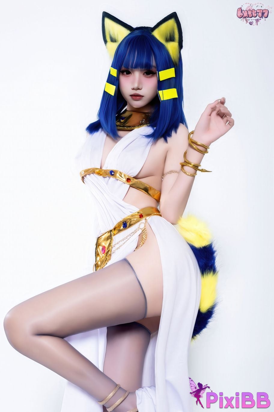 Cosplayer Qiqi be good egyptian cat PixiBB.COM 001