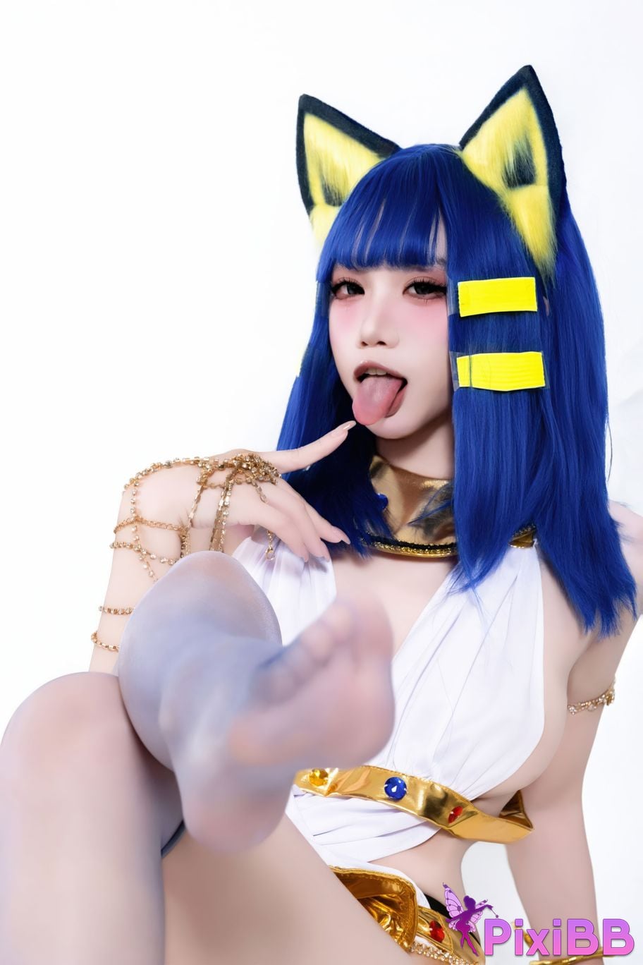 Cosplayer Qiqi be good egyptian cat PixiBB.COM 018