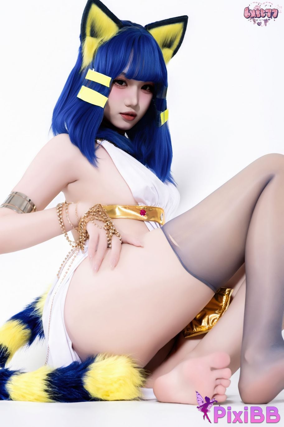 Cosplayer Qiqi be good egyptian cat PixiBB.COM 019