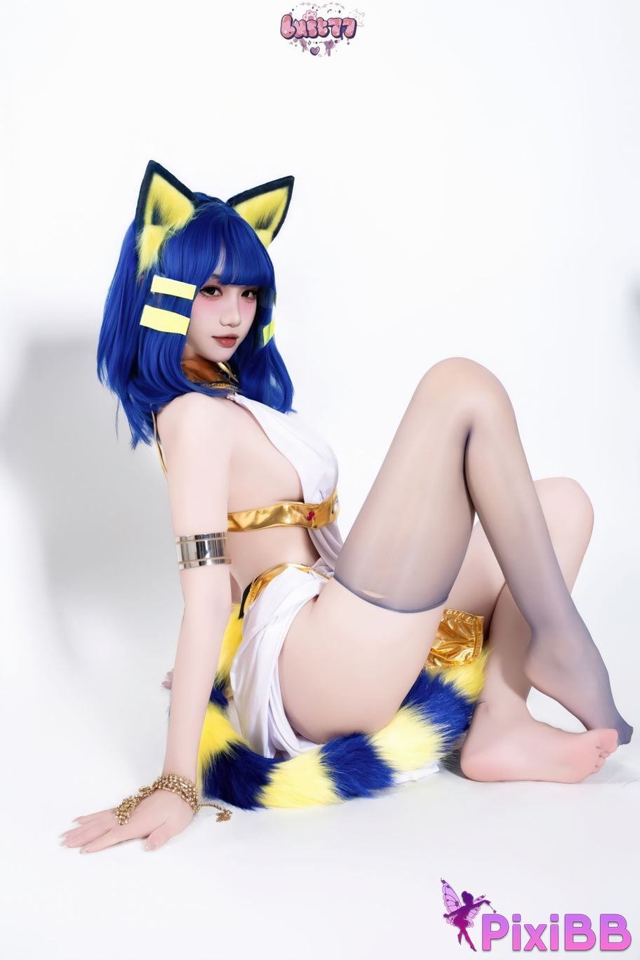 Cosplayer Qiqi be good egyptian cat PixiBB.COM 021