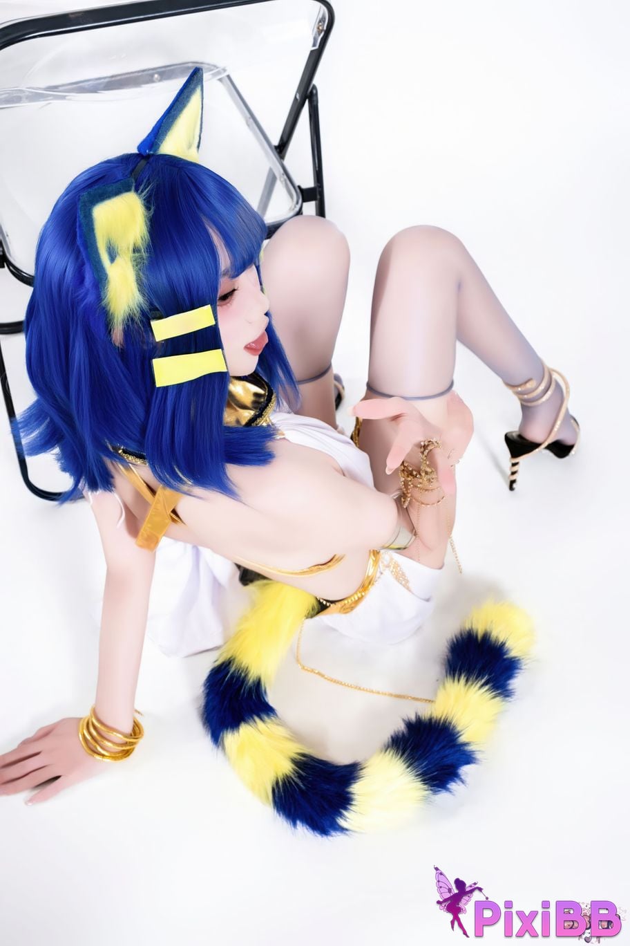 Cosplayer Qiqi be good egyptian cat PixiBB.COM 025