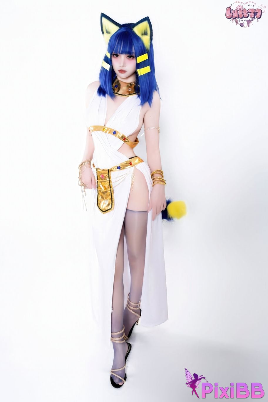 Cosplayer Qiqi be good egyptian cat PixiBB.COM 039