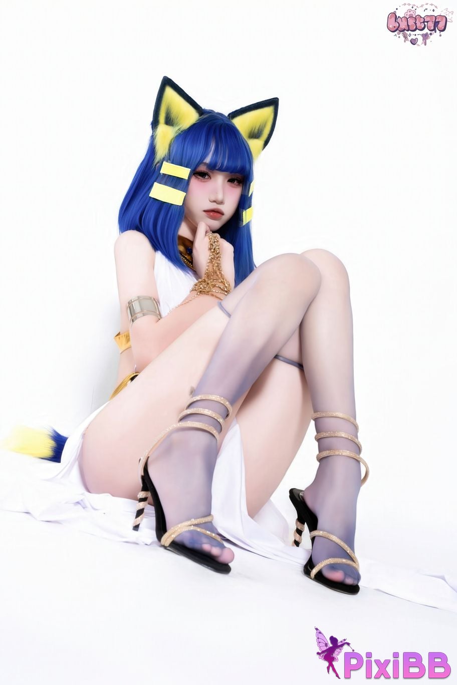 Cosplayer Qiqi be good egyptian cat PixiBB.COM 060