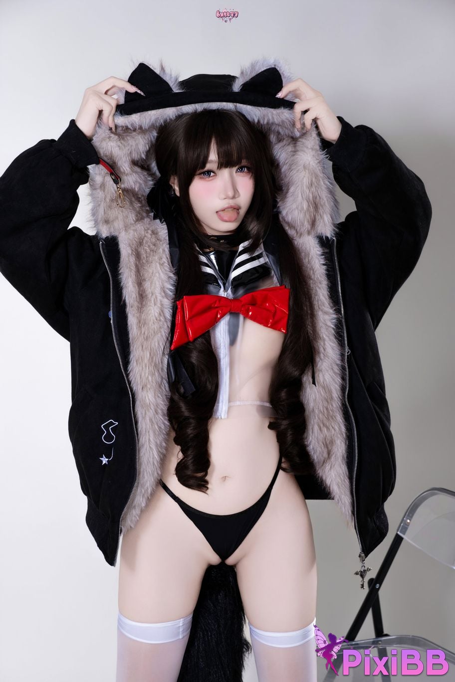 Cosplayer Qiqi be good Transparent animal tail JK PixiBB.COM 070