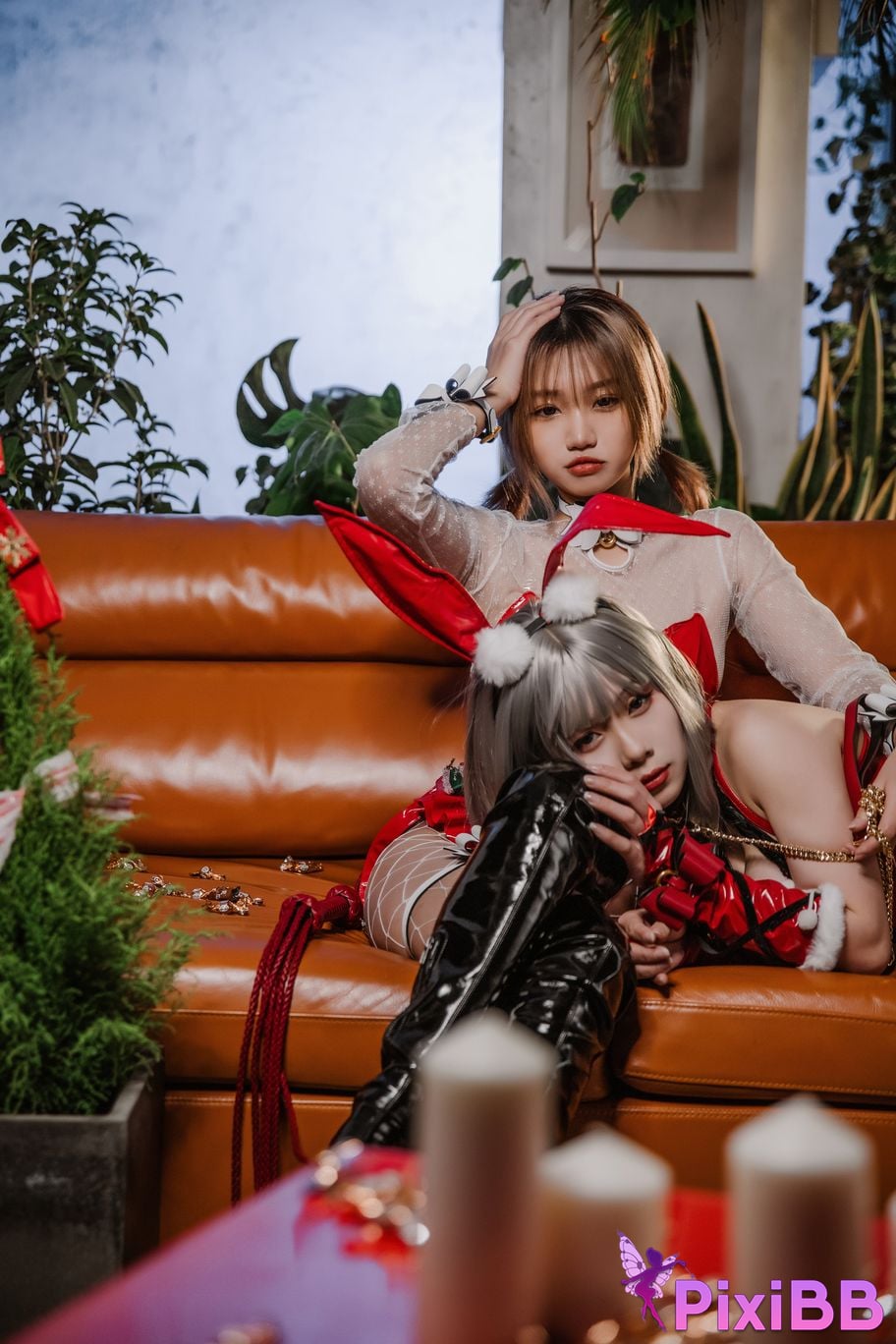 Cosplayer Qiqi be good Last night 787 Christmas gift for two PixiBB.COM 052