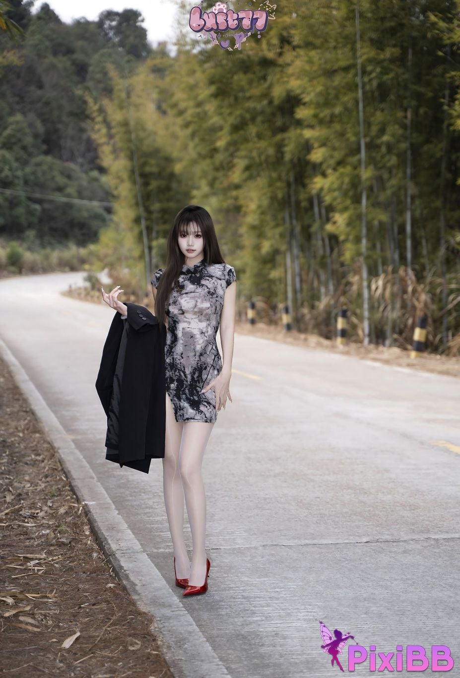 Cosplay Qiqi wants to be good Lakeside Story PixiBB.COM 104