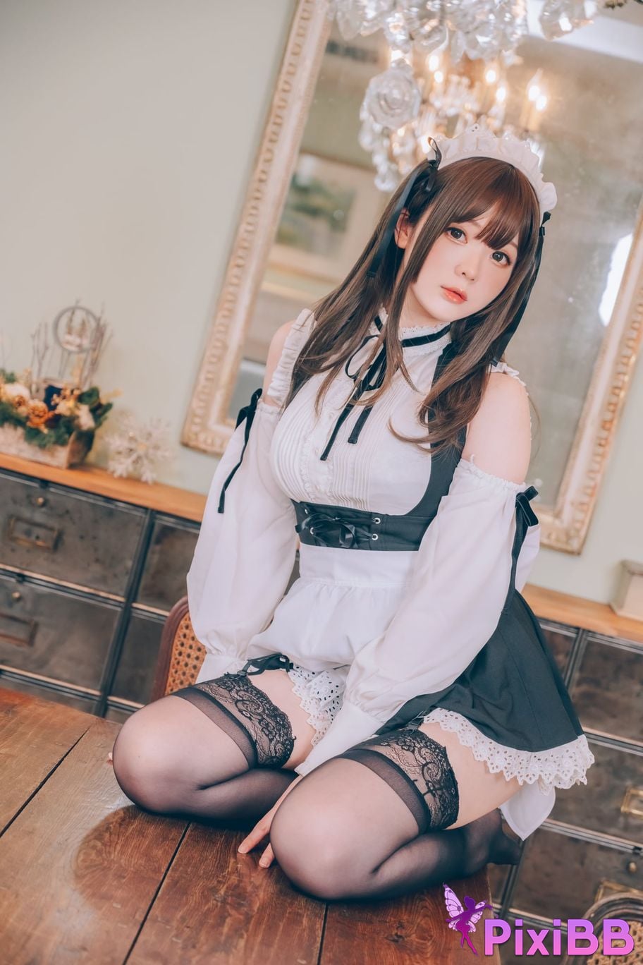 Cosplayer Shimotsuki shimo maid illustrated book 2 PixiBB.COM 018