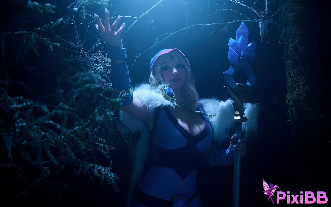 Lady Melamori Crystal Maiden (Rylai Crestfall) PixiBB.COM 18