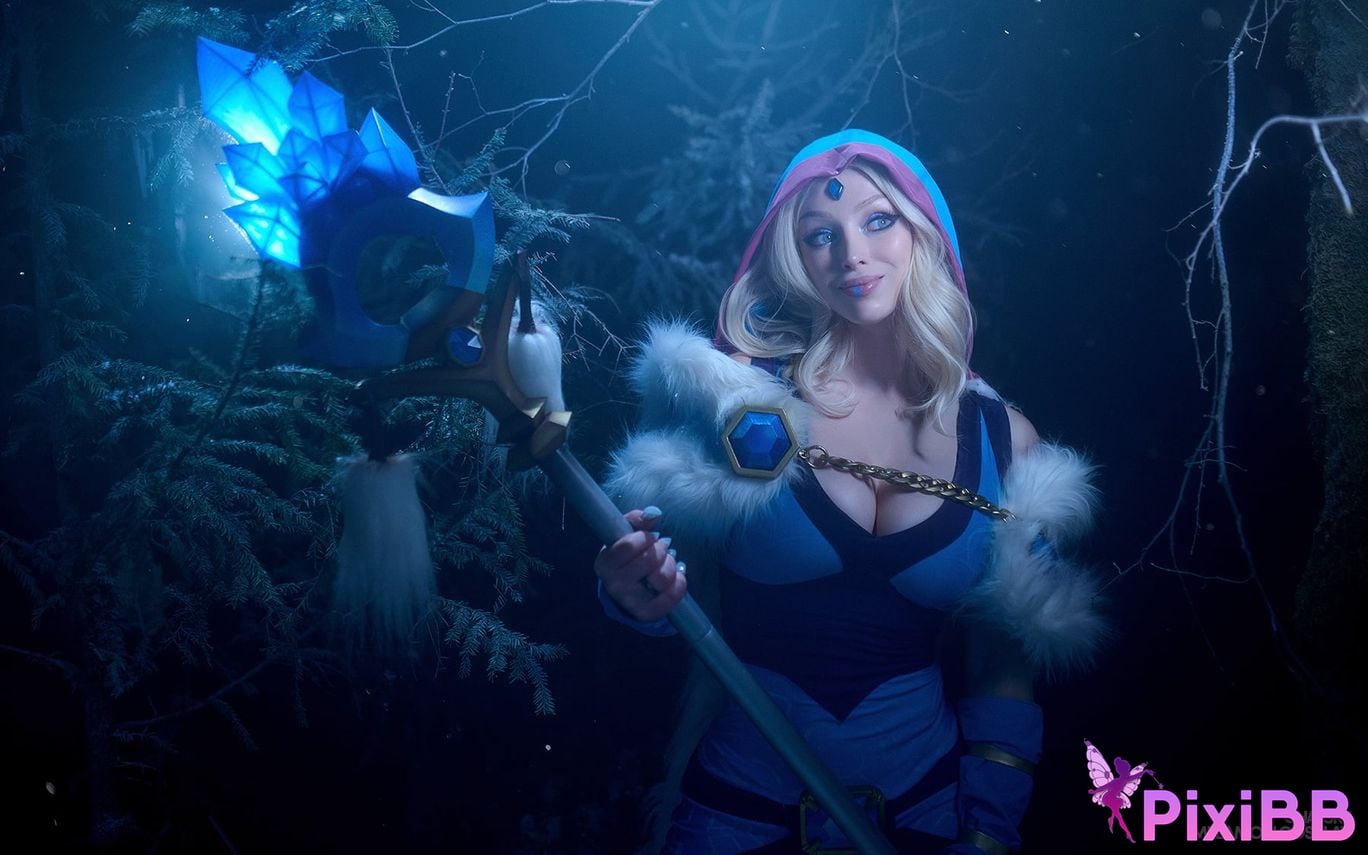 Lady Melamori Crystal Maiden (Rylai Crestfall) PixiBB.COM 9