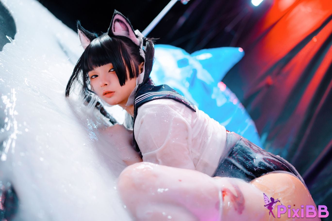 Cosplayer Luoluo Raku scruffy kitten Messy Kitty PixiBB.COM 001