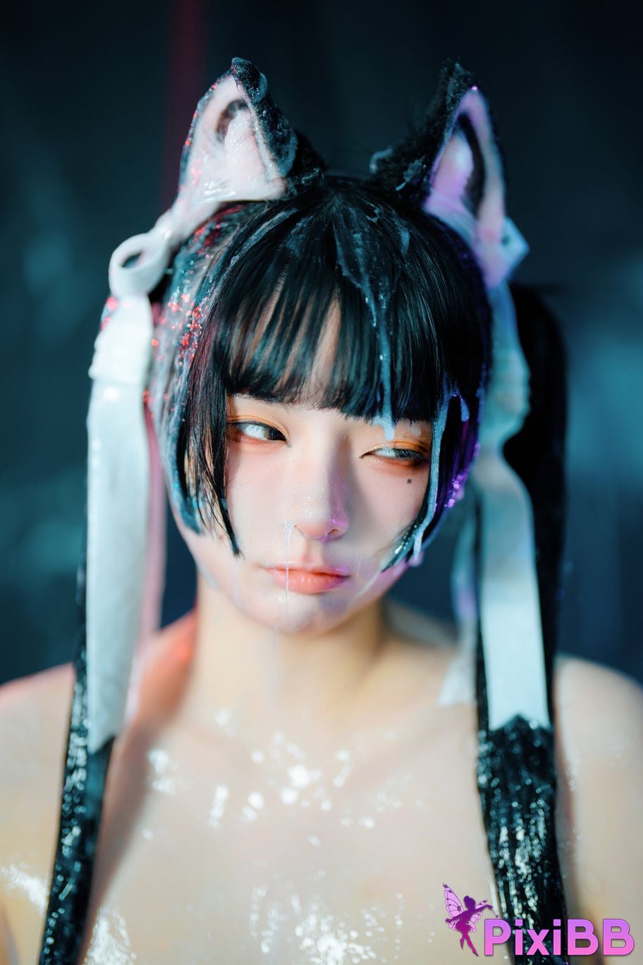 Cosplayer Luoluo Raku scruffy kitten Messy Kitty PixiBB.COM 039