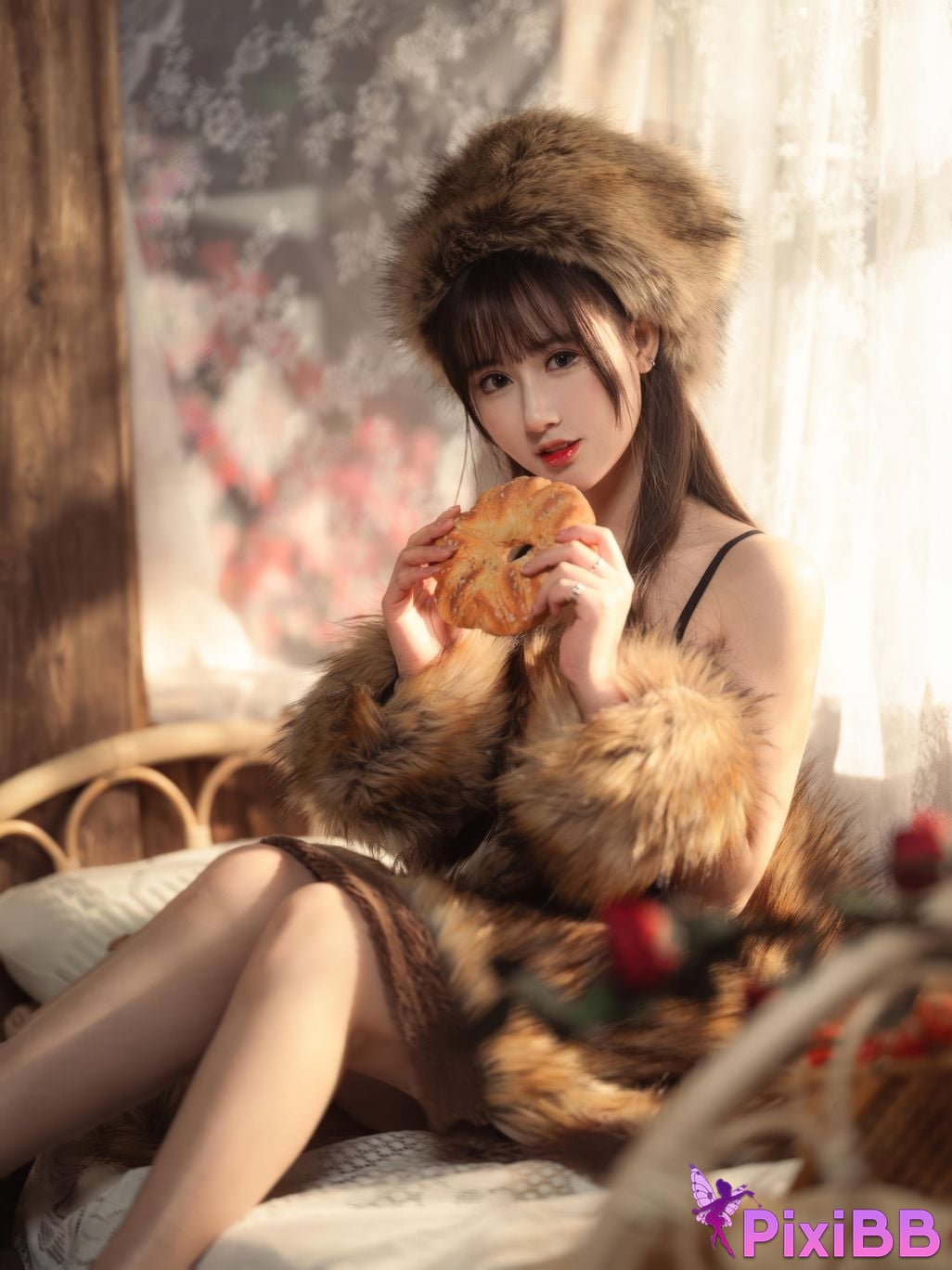 Cosplayer Mimi Hanyu Winter Sonata PixiBB.COM 034