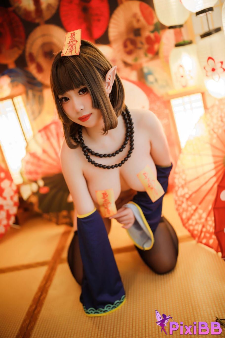 Cosplayer walnut cat Kurumineko One hundred thousand precious volts shrine maiden zombie PixiBB.COM 001